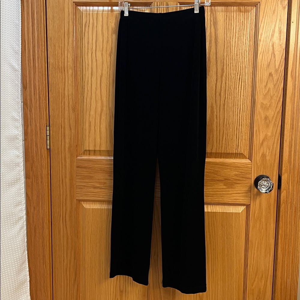 Chico's “So Slimming” Black Travelers Elastic Waist Pleated Pants